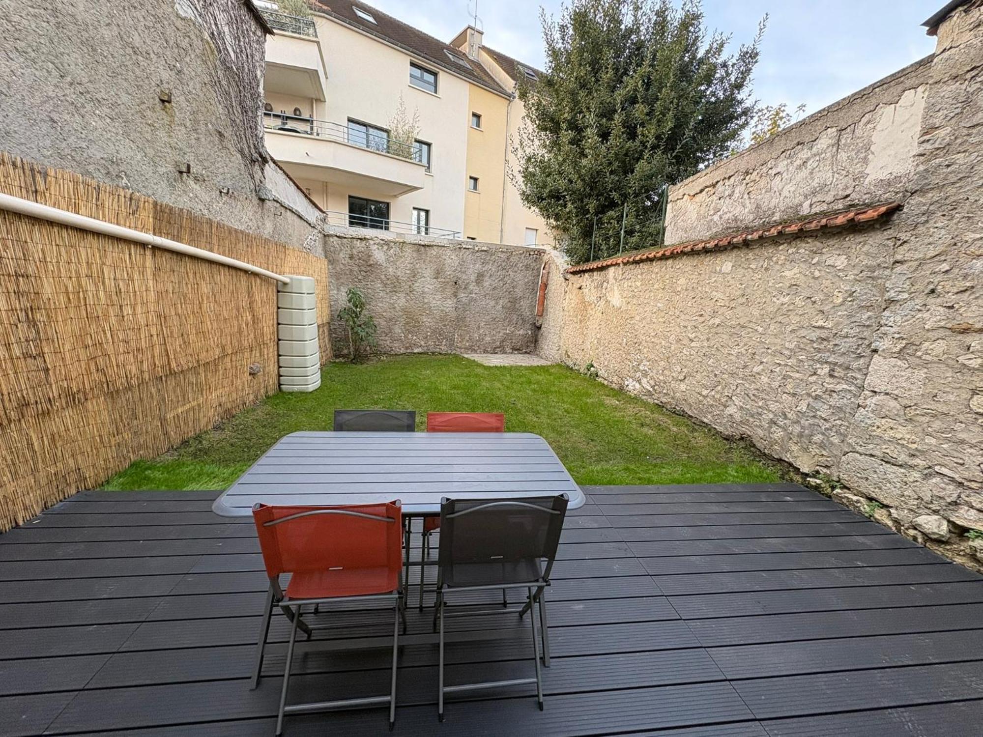 Chez Sof&Je Apartment Brie-Comte-Robert Exterior photo