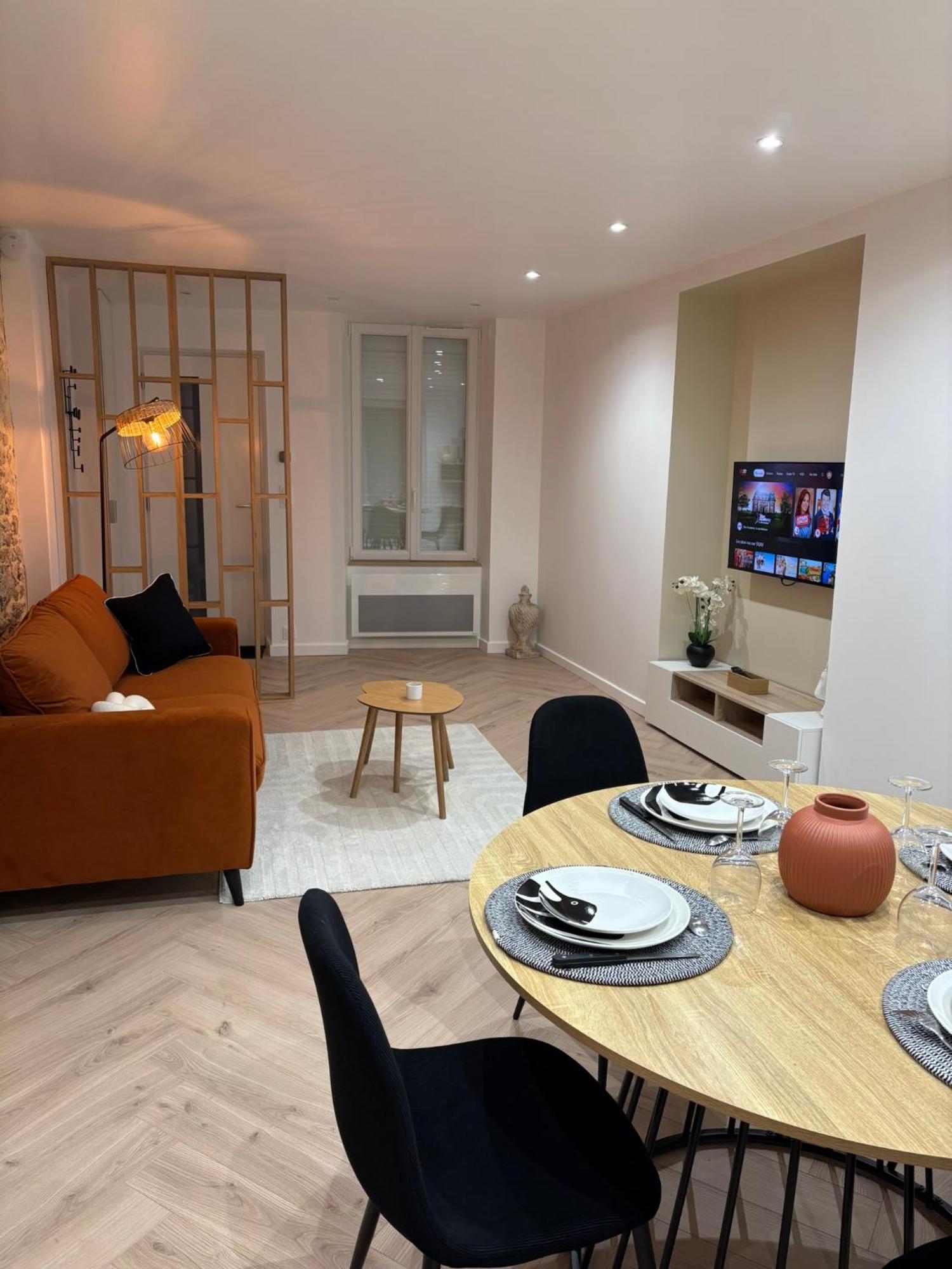 Chez Sof&Je Apartment Brie-Comte-Robert Exterior photo